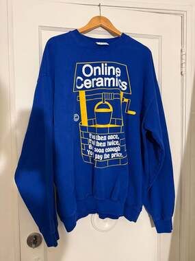 Online Ceramics Wishing Well Graphic Crewneck Sweatshirt